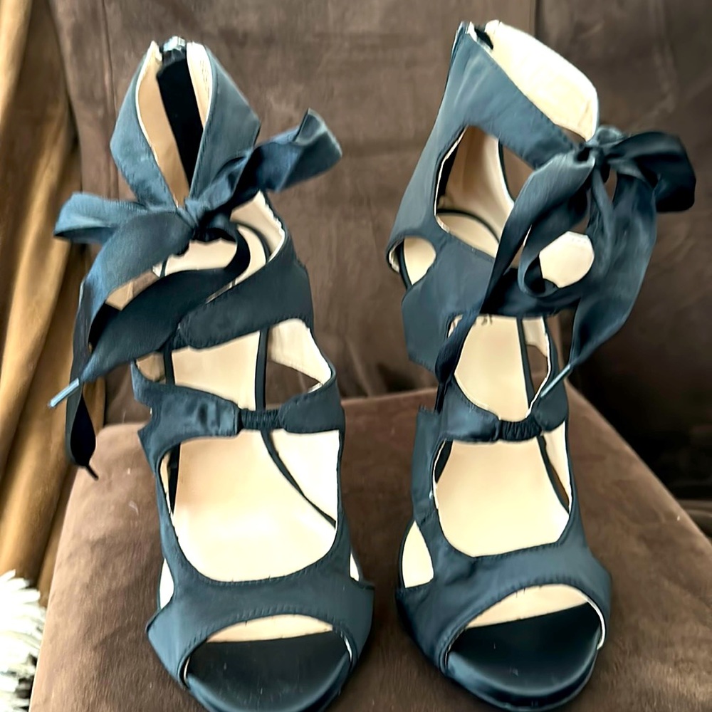 Mix No.6 Martina black heels